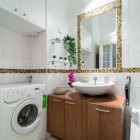 Apartment Katona Downtown & Quiet Neighborhood